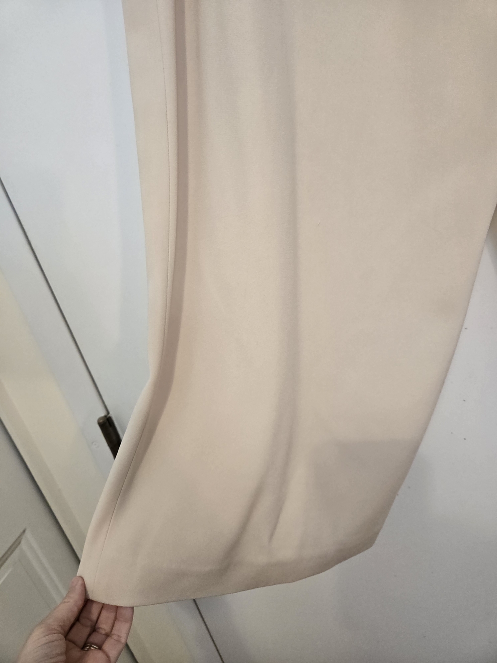 Aritzia Babaton Cream High-Rise Wide Leg Pants with Side Button Detail - Picture 3 of 9